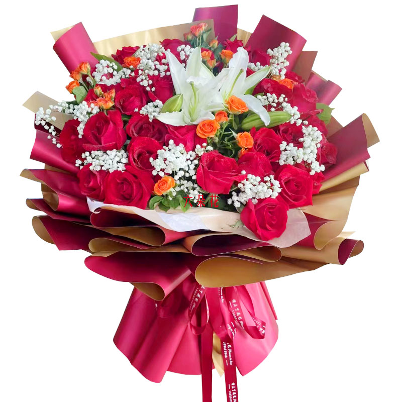 33朵红玫瑰百合，爱如同花般绽放