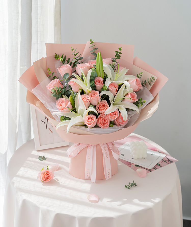 鹤壁妈妈生日，除了送康乃馨还有哪些鲜花选择